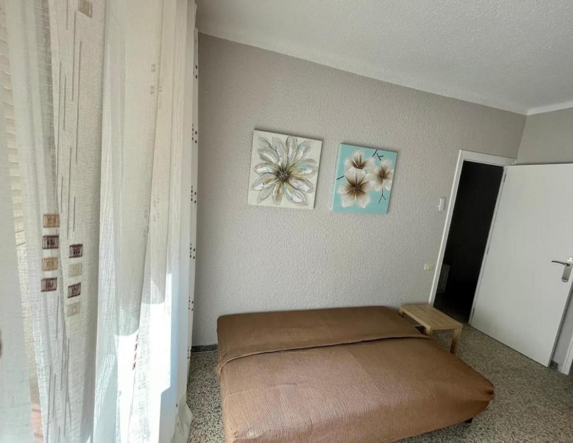 Apartamentos Ismael. Isabel Пеніскола Екстер'єр фото